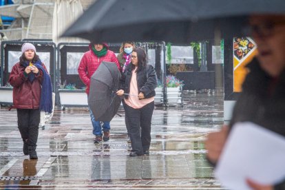 Imágenes provocadas por las lluvias de estos días. MARIO TEJEDOR