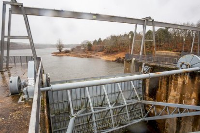 Imágenes provocadas por las lluvias de estos días. MARIO TEJEDOR