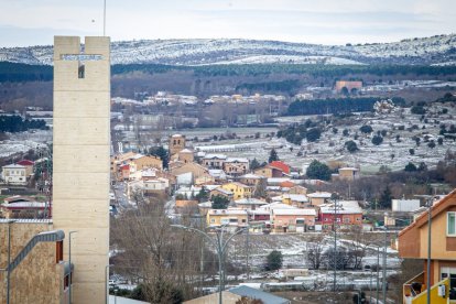 El invierno deja su primera nevada. MARIO TEJEDOR (21)