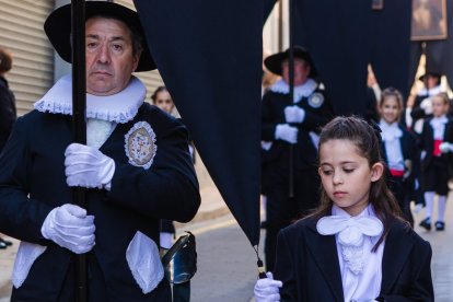 Procesi?n de la Cofrad?a de la Vera Cruz en Agreda (Soria)