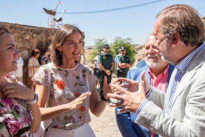 Visita de la ministra Reyes Maroto a Monteagudo de las Vicarías. GONZALO MONTESEGURO
