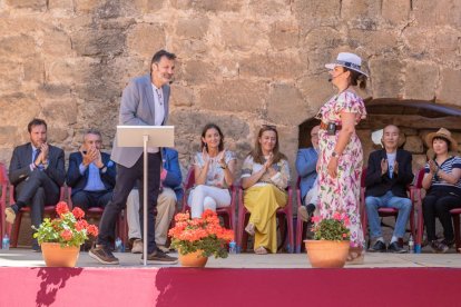 Visita de la ministra Reyes Maroto a Monteagudo de las Vicarías. GONZALO MONTESEGURO