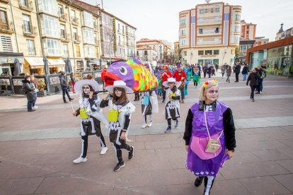 Entierro de la sardina infantil. MARIO TEJEDOR (3)