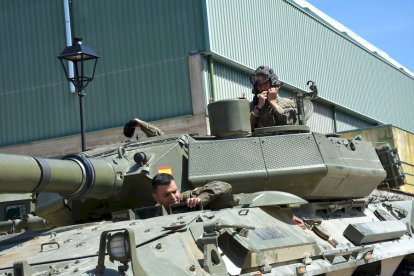 Prácticas militares en Navaleno. RAQUEL FERNÁNDEZ