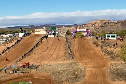 San Esteban vibró de nuevo con el motor en Cabeza de Perro. ANA HERNANDO