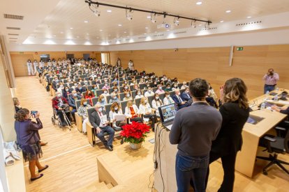 Premios de investigación en el Hospital Santa Bárbara de Soria. MARIO TEJEDOR (1)