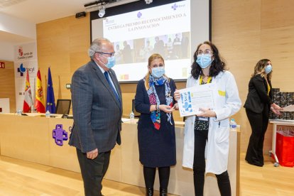 Premios de investigación en el Hospital Santa Bárbara de Soria. MARIO TEJEDOR (5)