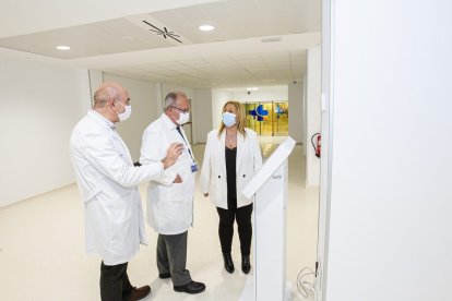 Visita a las instalaciones del nuevo hospital Santa Bárbara - MARIO TEJEDOR (13)_resultado