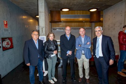 Photocall e invitados a la gala de los premios Numancia (6)