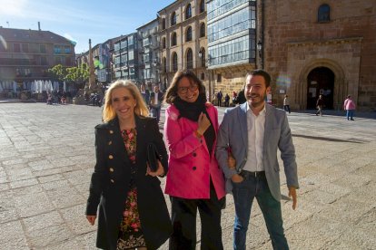 Photocall e invitados a la gala de los premios Numancia (18)