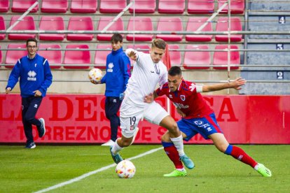 Numancia 2 vs La Nucia 0. MARIO TEJEDOR (68)