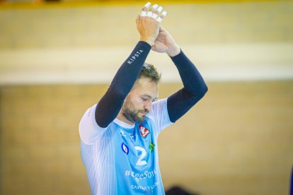Rio Duero Voley vs Rotogal Boiro. MARIO TEJEDOR (37)