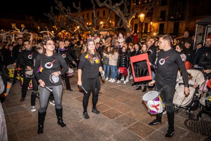 Desfile de disfraces en Soria el sábado de Carnaval.-G. MONTESEGURO