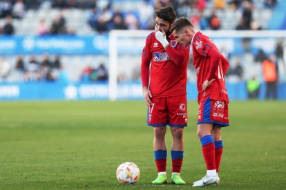 El Numancia se trae los tres puntos de Sabadell y logra un resultado que rompe la mala racha. ÁREA 11