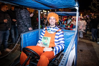 Desfile de disfraces en Soria el sábado de Carnaval.-G. MONTESEGURO