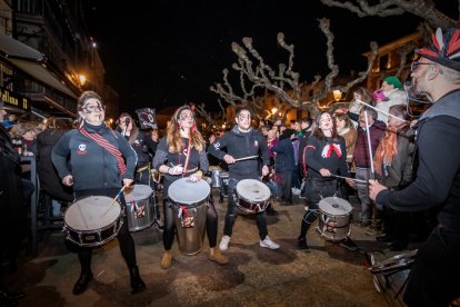 Desfile de disfraces en Soria el sábado de Carnaval.-G. MONTESEGURO