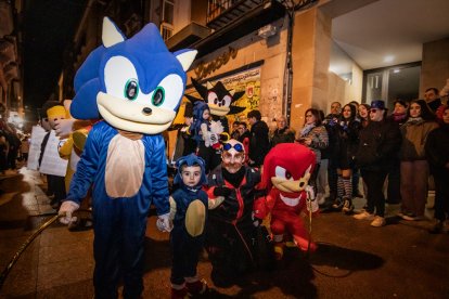 Desfile de disfraces en Soria el sábado de Carnaval.-G. MONTESEGURO