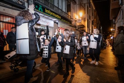 Desfile de disfraces en Soria el sábado de Carnaval.-G. MONTESEGURO