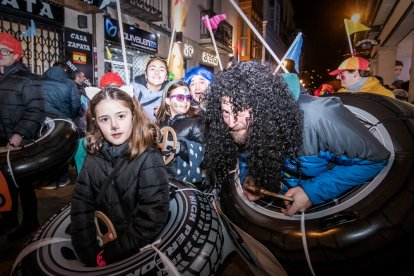 Desfile de disfraces en Soria el sábado de Carnaval.-G. MONTESEGURO