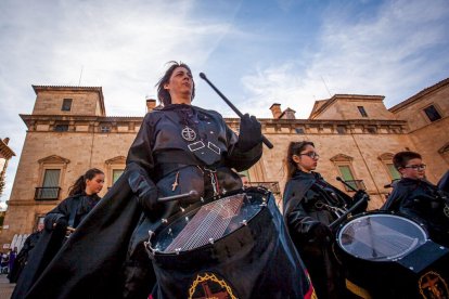 XIII Exaltación del Tambor, la Corneta y el Bombo Villa de Almazán. MARIO TEJEDOR (22)