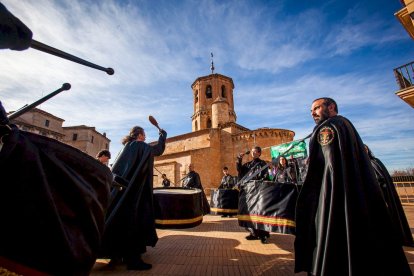 XIII Exaltación del Tambor, la Corneta y el Bombo Villa de Almazán. MARIO TEJEDOR (29)