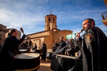 XIII Exaltación del Tambor, la Corneta y el Bombo Villa de Almazán. MARIO TEJEDOR (35)