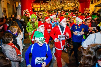 Participantes en la Carrera de Navidad de Soria. MARIO TEJEDOR (36)