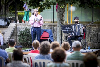 Primer día de Expoesía, Alfonso Armada y Nikola Tanaskovic - MARIO TEJEDOR (7)