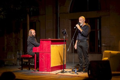 Primer día de Expoesía, Lucas Cáraba y Rubén Romero - MARIO TEJEDOR