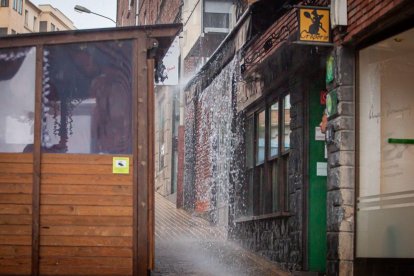 Lluvias intensas en la capital. MARIO TEJEDOR
