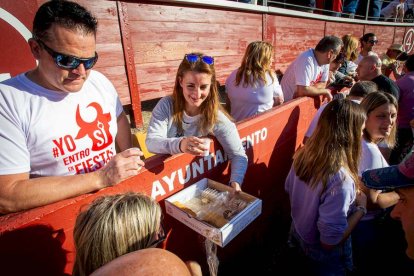 Los astados del Viernes de Toros llegan a los corrales - MARIO TEJEDOR (34)