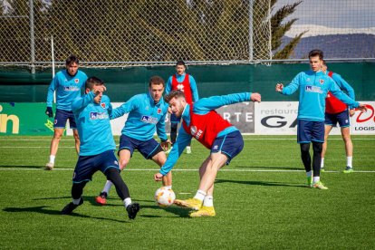El CD Numancia prepara el choque ante el Baleares. MARIO TEJEDOR (17)
