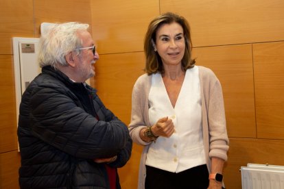 Carmen Posadas en las Jornadas de Novela histórica en Soria.-GONZALO MONTESEGURO