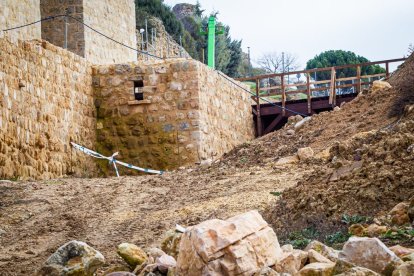 Obras de puesta en valor de la muralla de Almazán. MARIO TEJEDOR (24)