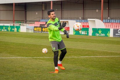 Intenso entrenamiento del CD Numancia. MARIO TEJEDOR (65)