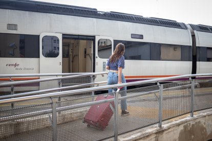 Línea de tren entre Soria y Madrid. - GONZALO MONTESEGURO