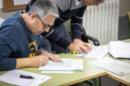 Imágenes de la jornada electoral del 28M durante la mañana.-GONZALO MONTESEGURO