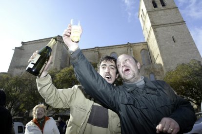Berlanga, celebrando El Gordo de la Lotería de Navidad en 2006. HDS
