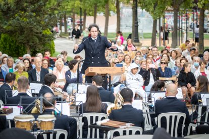 Concierto de la Banda para abrir las fiestas de Los Pajaritos. GONZALO MONTESEGURO