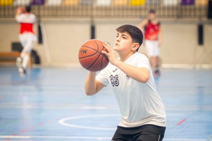 Torneo de reyes del Club Soria Baloncesto. MARIO TEJEDOR (10)