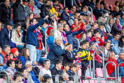 La afición respondió pero la permanencia no se pudo consumar. MARIO TEJEDOR
