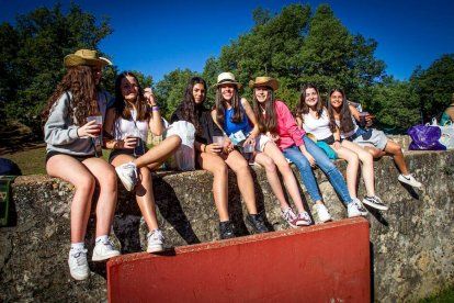 Ambiente en el desencajonamiento - MARIO TEJEDOR (3)