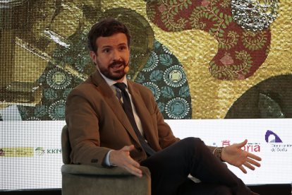 CASADO