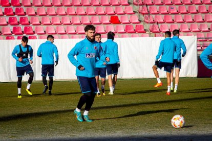 Primer entrenamiento de Zarzana con el CD Numancia. MARIO TEJEDOR (5)