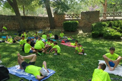 El Calasanz celebra está semana su campus de fútbol y multiaventura. Twitter CD Calasanz