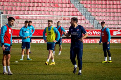 Primer entrenamiento de Zarzana con el CD Numancia. MARIO TEJEDOR (52)