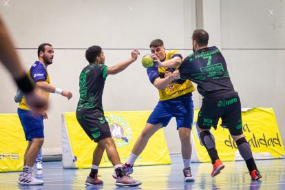 BM Soria vs 4 Valles La Robla. MARIO TEJEDOR (8)