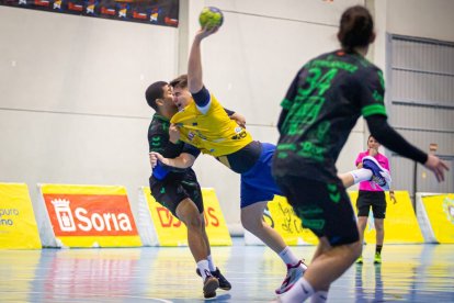 BM Soria vs 4 Valles La Robla. MARIO TEJEDOR (12)
