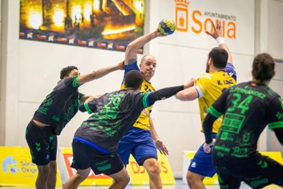BM Soria vs 4 Valles La Robla. MARIO TEJEDOR (13)