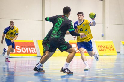 BM Soria vs 4 Valles La Robla. MARIO TEJEDOR (14)